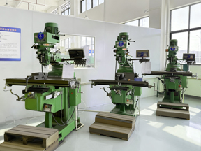 Milling machine